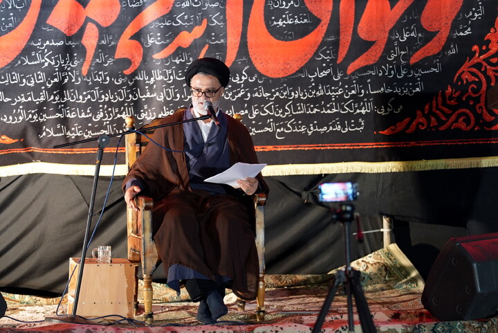 تصاویر/برگزاری مراسم سوگواری اباعبدالله الحسین توسط کارمندان مرکز مدیریت حوزه های علمیه با حضور و سخنرانی نماینده مجلس