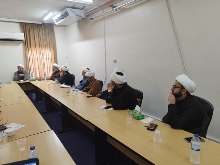 تصاویر/ دیدار مدیران مدارس علمیه سیستان و بلوچستان با معاون تهذیب حوزه های علمیه کشور