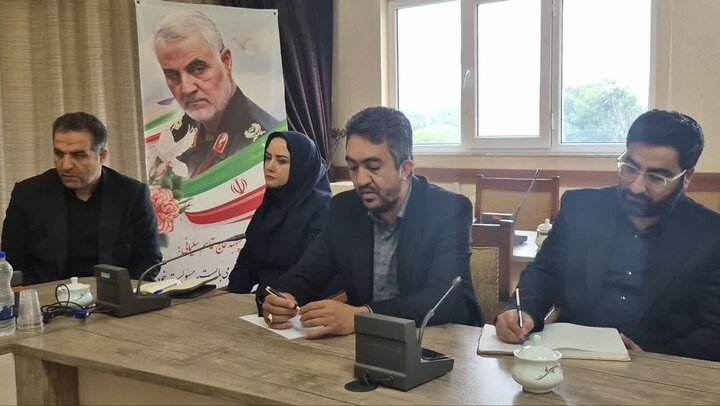 تصاویر/ جلسه برنامه ریزی اعزام کاروان به مراسم وداع با پیکر رهبر شهید در نمین