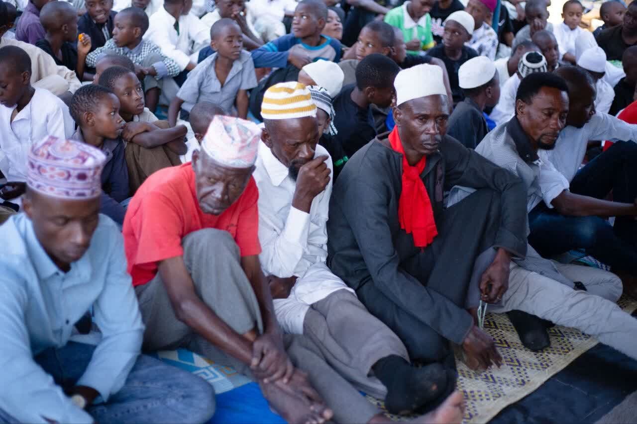 Mwanza Yamuomboleza Imam Hussein (as) kwa Kufanya Mkusanyiko Mkubwa + Picha