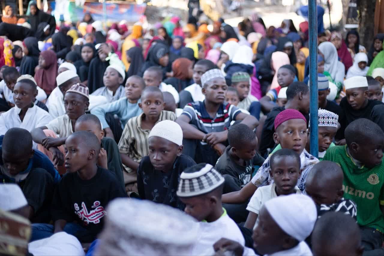 Mwanza Yamuomboleza Imam Hussein (as) kwa Kufanya Mkusanyiko Mkubwa + Picha