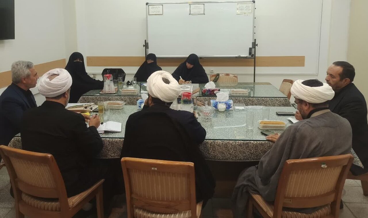 نخستین جلسه ستاد اربعین ۱۴۰۵ جامعه‌الزهرا سلام‌الله‌علیها برگزار شد