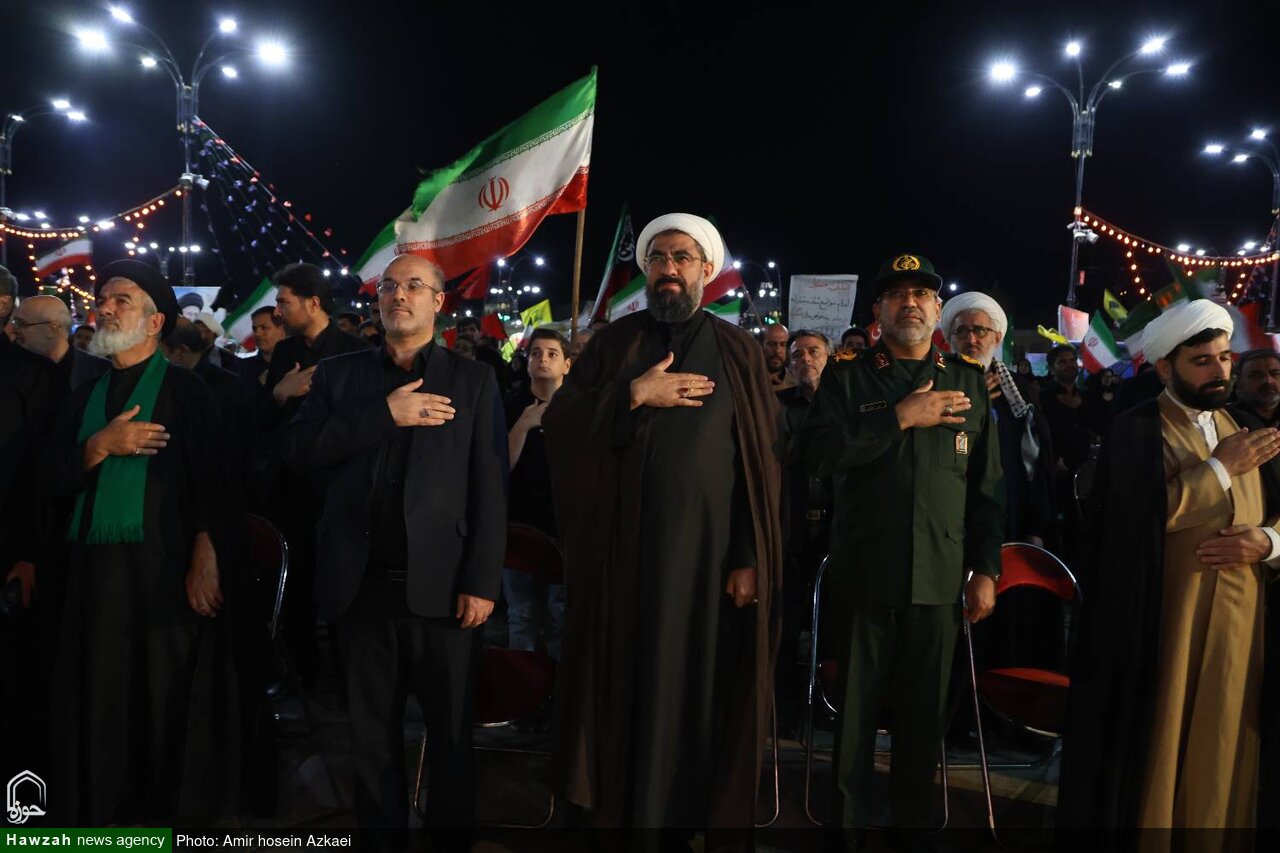 تصاویر / اجتماع بزرگ مردمی و بزرگداشت شهدای هفتم تیر