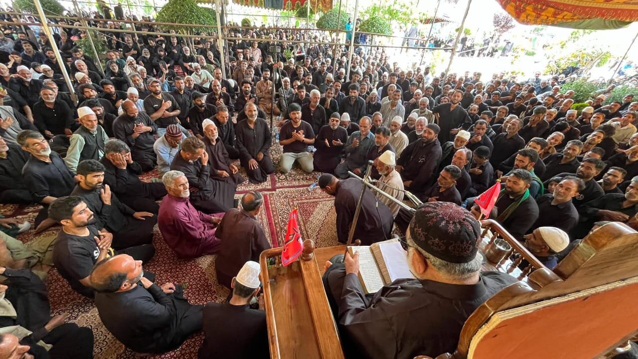 انجمنِ شرعی شیعیان کشمیر کے تحت عزاداری اور جلوس کا سلسلہ جاری/مقصد امام کی پیروی پر زور