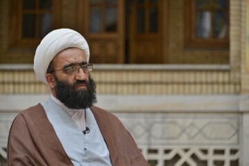 خدامحوری پایه اصلی مسیر طلبگی و خدمت به دین است