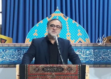 معاون سیاسی نیروی دریایی سپاه طی سانحه رانندگی درگذشت