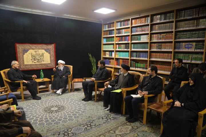 تصاویر / دیدار رئیس جمهور پزشکیان با آیت الله کریمی جهرمی