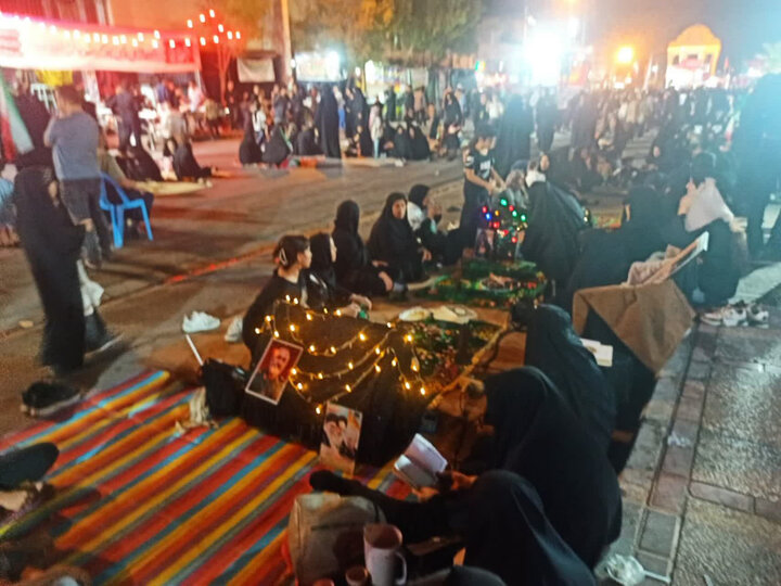 تصاویر/ بازدید امام جمعه برازجان از موکب های فعال در اجتماع شبانه برازجان