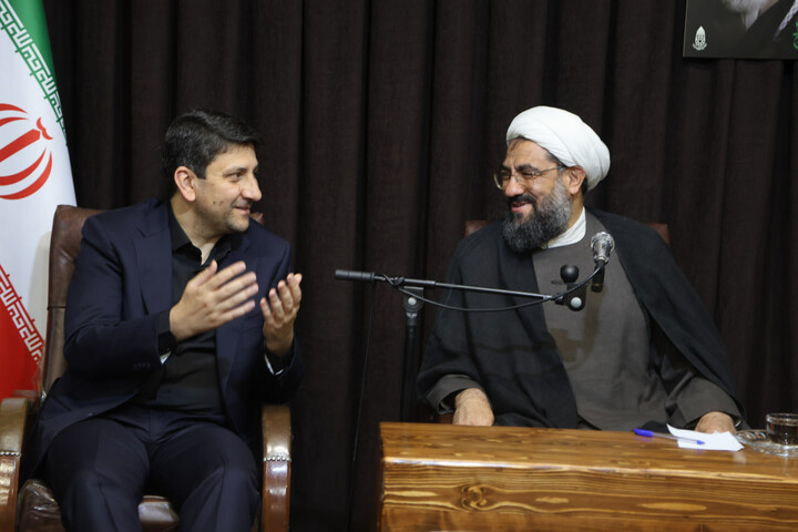 وزیر ارتباطات
