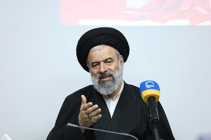 تصاویر/ آیین رونمایی از کتاب «حماسه طلبگی»