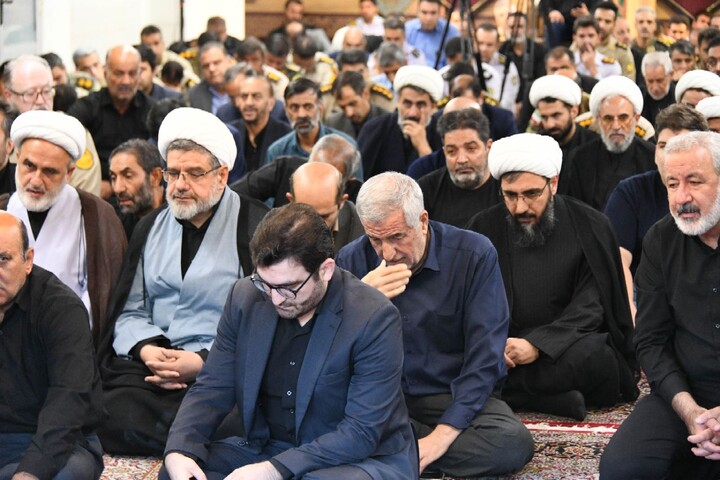 تصاویر |دومین روز اقامه عزای حسینی در دفتر امام جمعه اصفهان