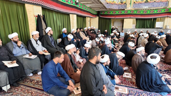 تصاویر/ همایش موکب داران طلاب و روحانیون همدان