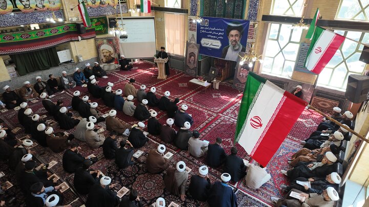 تصاویر/ همایش موکب داران طلاب و روحانیون همدان