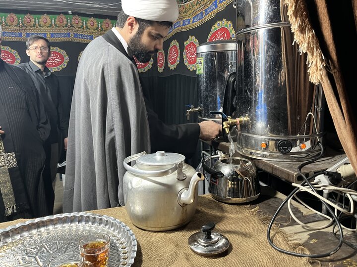 چایخانه نسل بیدار سفیران هدایت همدان