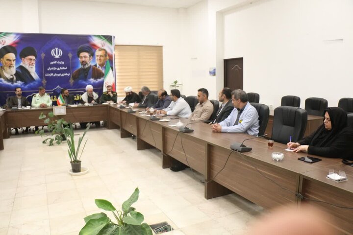 تصاویر/ حضور امام جمعه کلاردشت در جلسات «جلسه شورای اقامه نماز» و «نشست قرارگاه مدیریت محله محور»