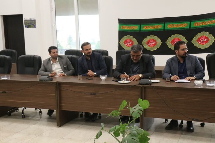 تصاویر/ حضور امام جمعه کلاردشت در جلسات «جلسه شورای اقامه نماز» و «نشست قرارگاه مدیریت محله محور»
