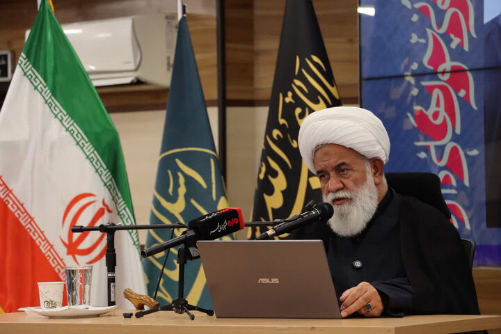 تشییع رهبر شهید، امید دشمن به فاصله گرفتن مردم از آرمان‌های انقلاب را سوزاند