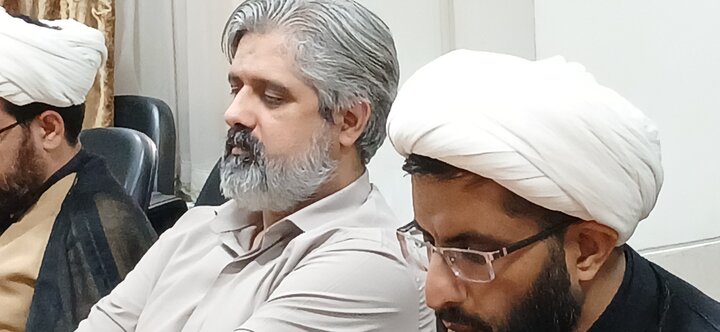 تشییع رهبر شهید، هویت امت اسلامی را بازتعریف می‌کند