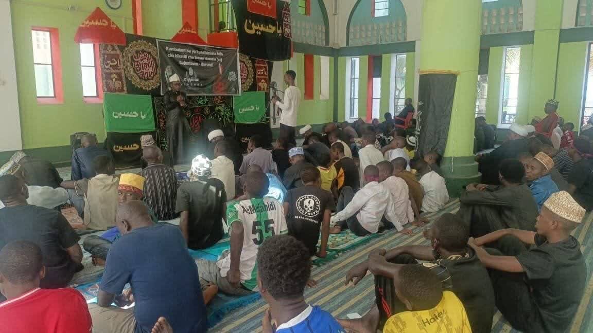 Bujumbura Yaungana Kumuenzi Imam Hussein (as); Waumini Wafurika Majlisi ya Ashura Nchini Burundi + Picha
