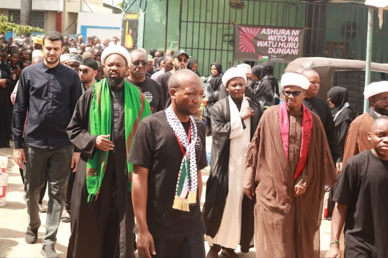 Sheikh Mkuu wa TIC Aongoza na Kushiriki Matembezi ya Amani ya Ashura Temeke; Ujumbe wa Umoja na Haki Watolewa + Picha