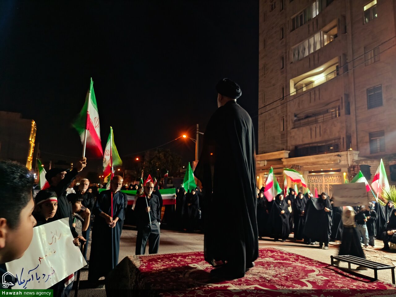 آیین تشییع قائد شهید امت، جلوه ای از اقتدار انقلاب اسلامی است