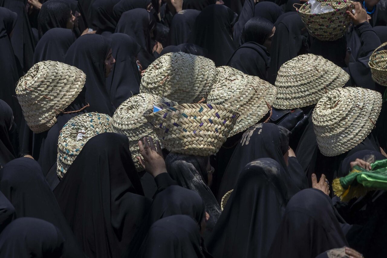 Femmes des Banû Asad ouvrent les cérémonies commémoratives de l’inhumation des martyrs de Karbala