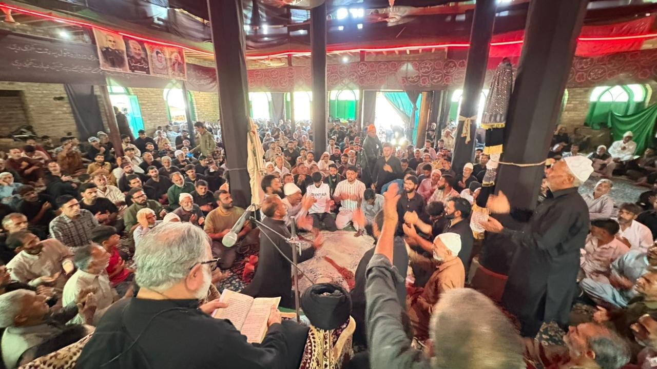 وادی کشمیر میں جلوس ہائے عزاء کا سلسلہ جاری: واقعۂ کربلا ظلم کے خلاف استقامت، حریت اور انسانی اقدار کا ابدی منشور ہے، آغا سید حسن