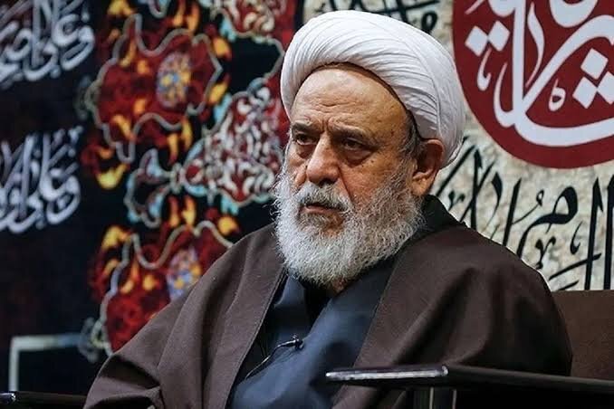 حجّة الاسلام والمسلمين أنصاريان: الإنسان يصنع مصيره الأخرويّ بنفسه.. الجنّة ثمرة الإيمان والعمل الصالح والأخلاق الإلهيّة