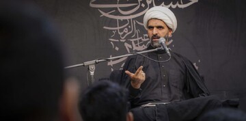 تقوا و اراده قوی، هویت‌ساز است