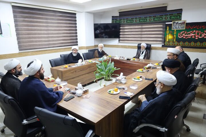 تصاویر/  برگزاری نشست اعضای محترم شورای مشورتی مدیریت حوزه علمیه مازندران