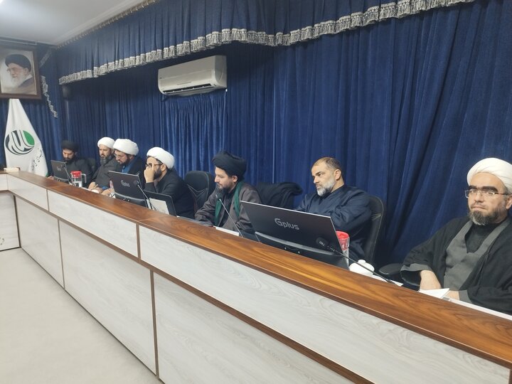 تصاویر/ دیدار مدیران مدارس علمیه سیستان و بلوچستان با معاون پژوهش حوزه‌های علمیه