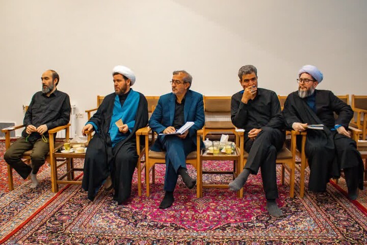 تصاویر  | ششمین جلسه راهبری و عملیات قرارگاه سیدالشهدای انقلاب استان زنجان