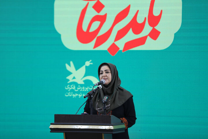 تصاویر/ محفل شعر «باید برخاست»