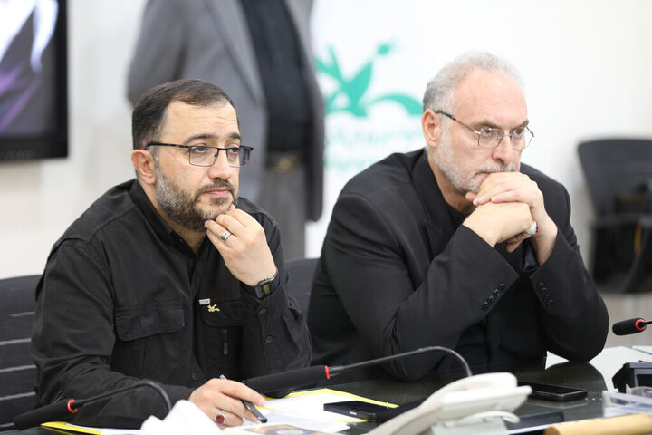 تصاویر/ محفل شعر «باید برخاست»