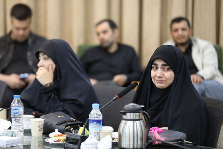 تصاویر/ محفل شعر «باید برخاست»