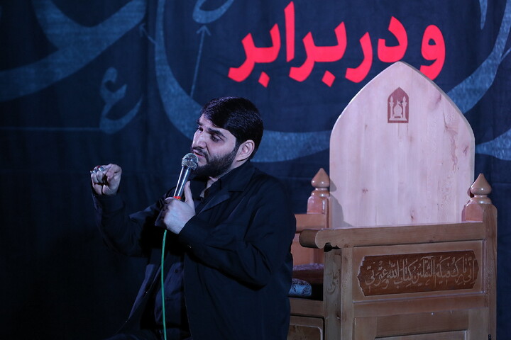 تصاویر/ شب سوم مراسم عزاداری محرم در هیأت هنر و رسانه قم