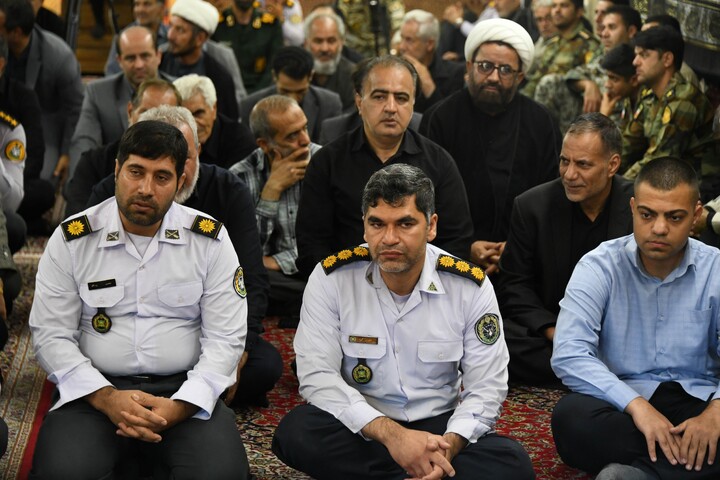 تصاویر|سومین روز اقامه عزای حسینی در دفتر امام جمعه اصفهان