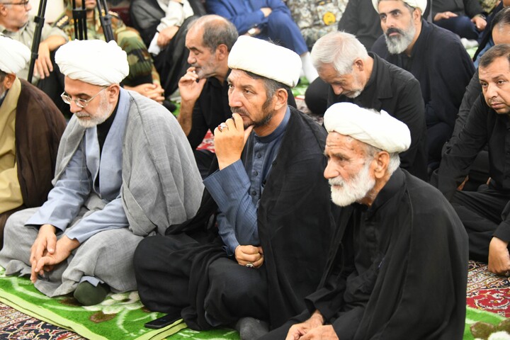 تصاویر|سومین روز اقامه عزای حسینی در دفتر امام جمعه اصفهان