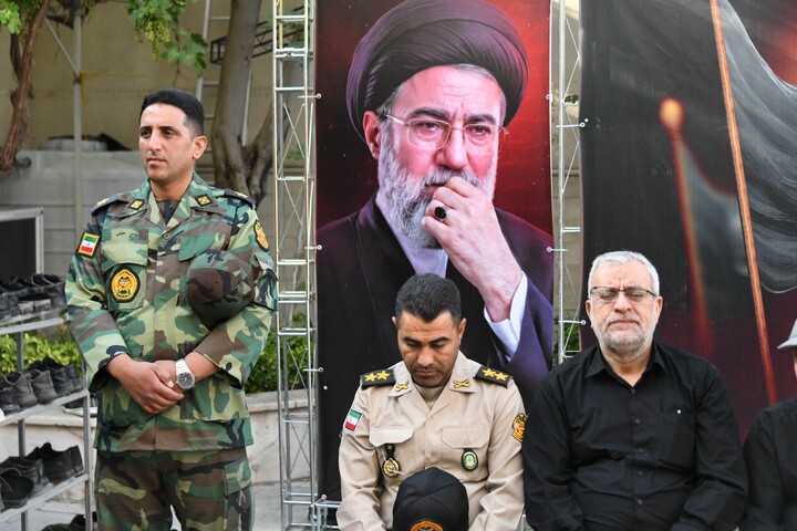 تصاویر|سومین روز اقامه عزای حسینی در دفتر امام جمعه اصفهان