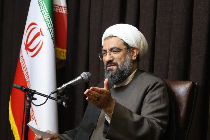 تصاویر / دیدار مسئول بسیج دانشجویی استان همدان با نماینده ولی فقیه در استان همدان