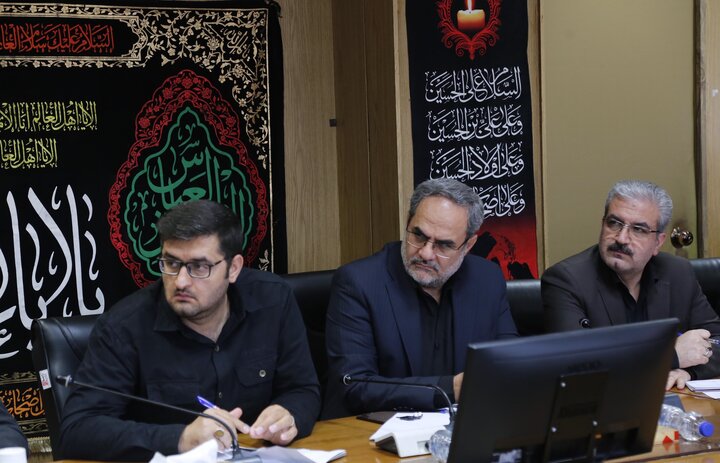 تصاویر/ نشست ستاد هماهنگی مراسم تشییع رهبر شهید