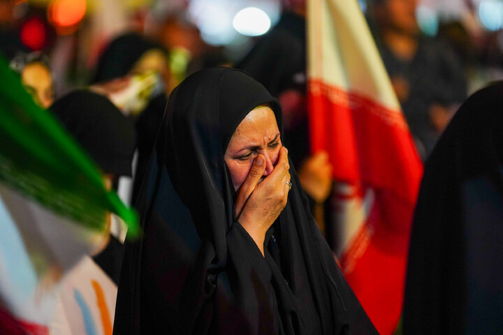تصاویر/ تجمع باشکوه مردم نیروگاه قم در چله سوم شهادت قائد امت و شهدای جنگ رمضان