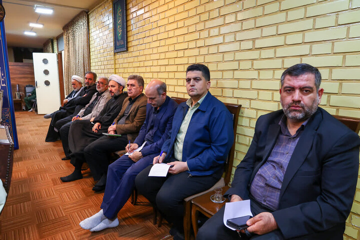 تصاویر | جلسه هماهنگی و برنامه‌ریزی آیین تشییع و تدفین قائد شهید امت در تبریز