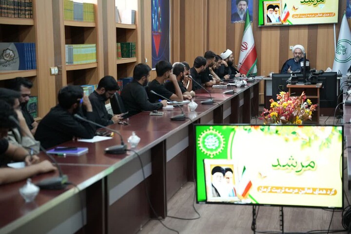 تصاویر/ دوازدهمین نشست هم اندیشی فعالان عرصه تربیتی استان کرمان