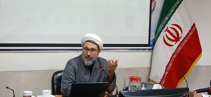 حوزه‌های علمیه باید هندسه فکری رهبر شهید را تبیین کنند