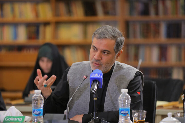 تصاویر/ سوگواژه‌های شاعران جبهه مقاومت در فراق رهبر شهید رونمایی شد