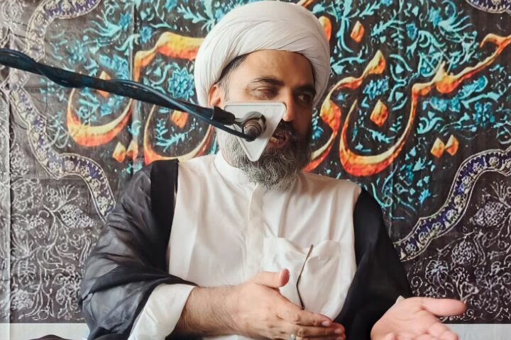 مراسم گرامی داشت خاکسپاری رهبر شهید همزمان در پاکستان برگزار می شود