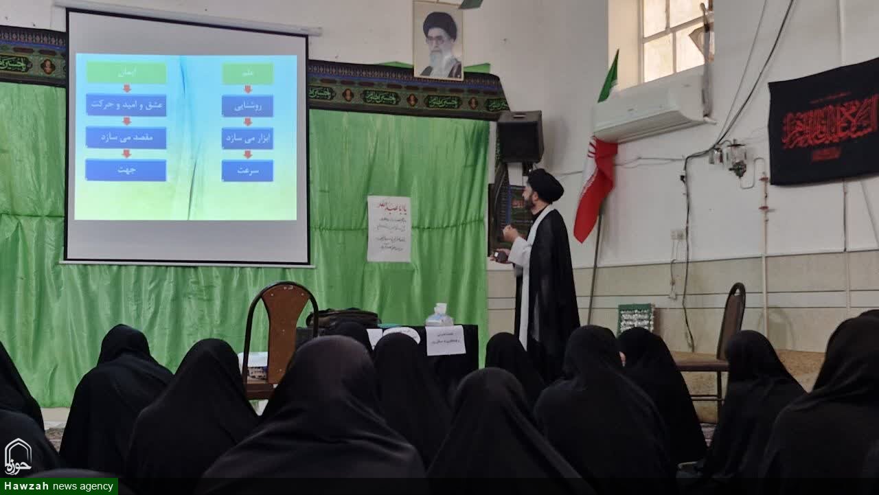 کارگاه تخصصی مهدویت در مدرسه علمیه تخصصی امام هادی(ع) شوشتر