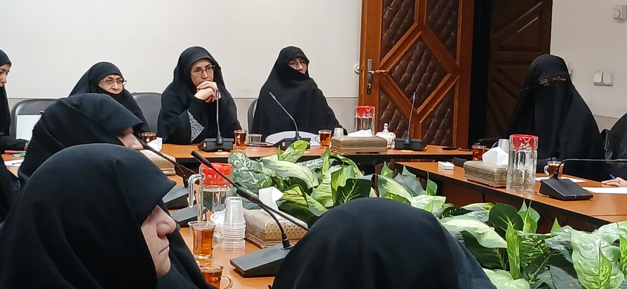 نشست تخصصی آسیب‌شناسی مباحث مهدویت و انحراف در زمینه‌سازی تمدن نوین اسلامی در دفتر تبلیغات اسلامی خراسان رضوی
