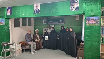 برگزاری طرح ستارگان برای تجلیل از خانواده‌های شهدا در خراسان رضوی